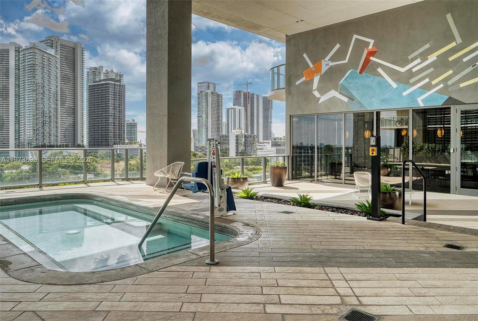 image Hyde Midtown16