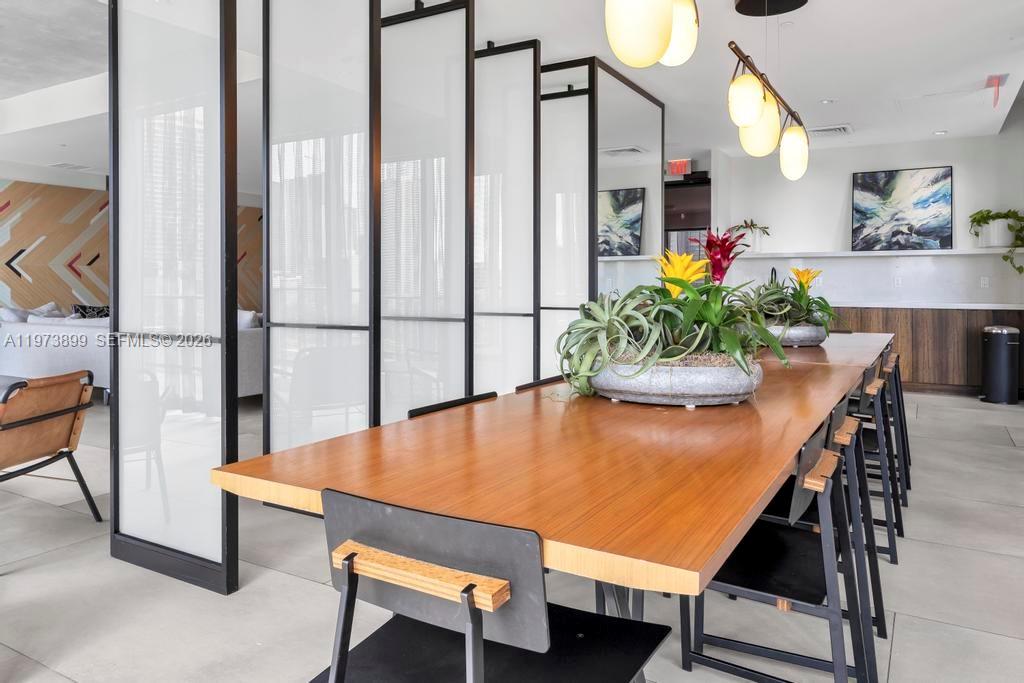 image Hyde Midtown21