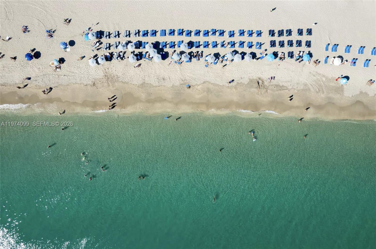 image Beachwalk Condominium4