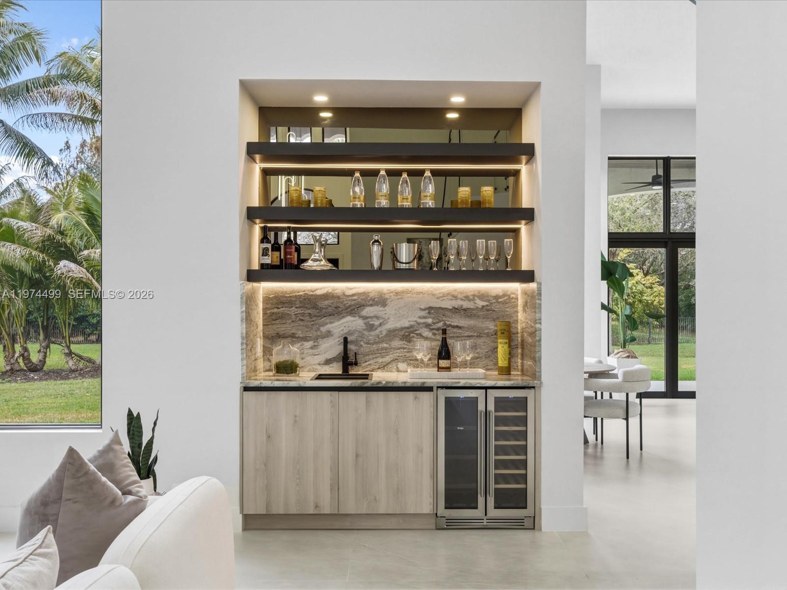 3303 W Stonebrook Cir Davie, FL 33330