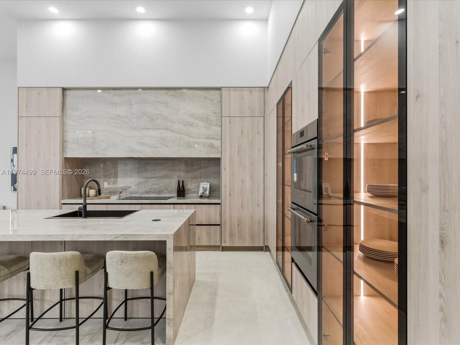 3303 W Stonebrook Cir Davie, FL 33330