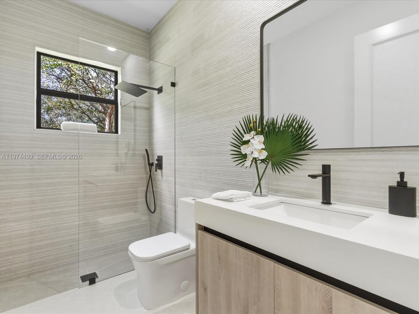 3303 W Stonebrook Cir Davie, FL 33330