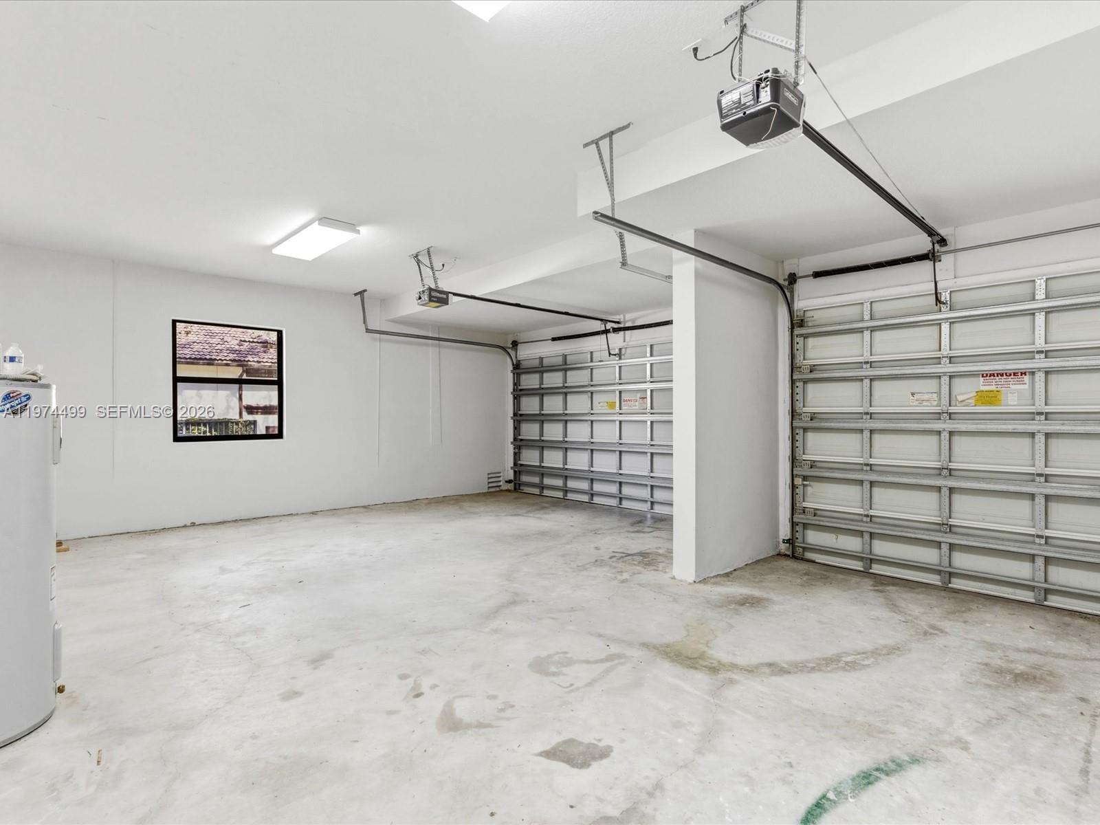 3303 W Stonebrook Cir Davie, FL 33330