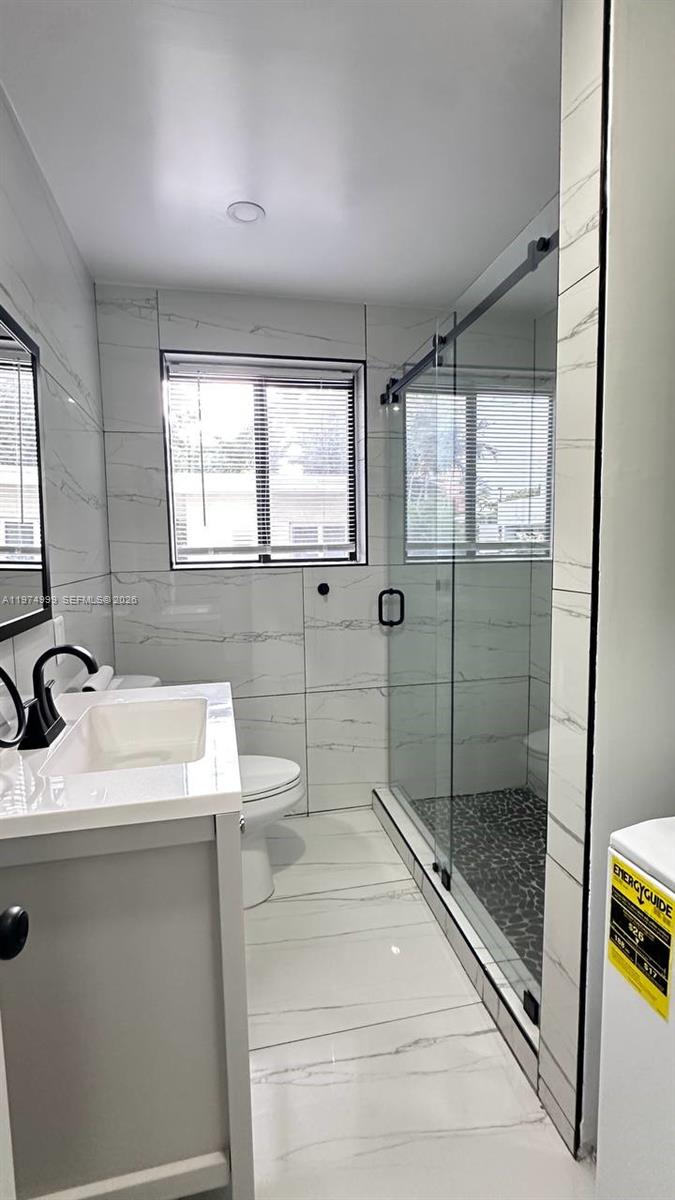 320 SW 29th Rd #1 Miami, FL 33129