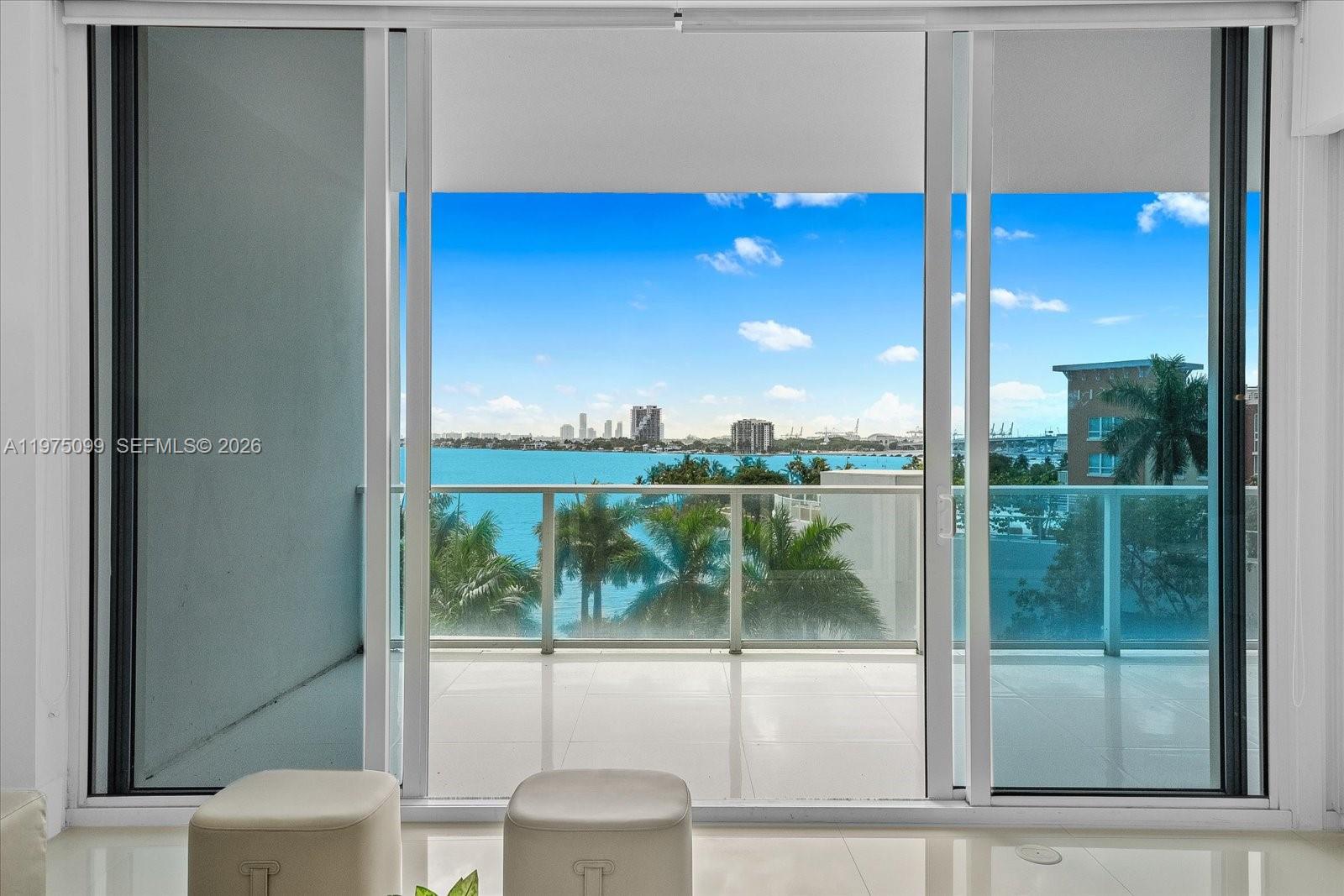 image Paramount Bay15