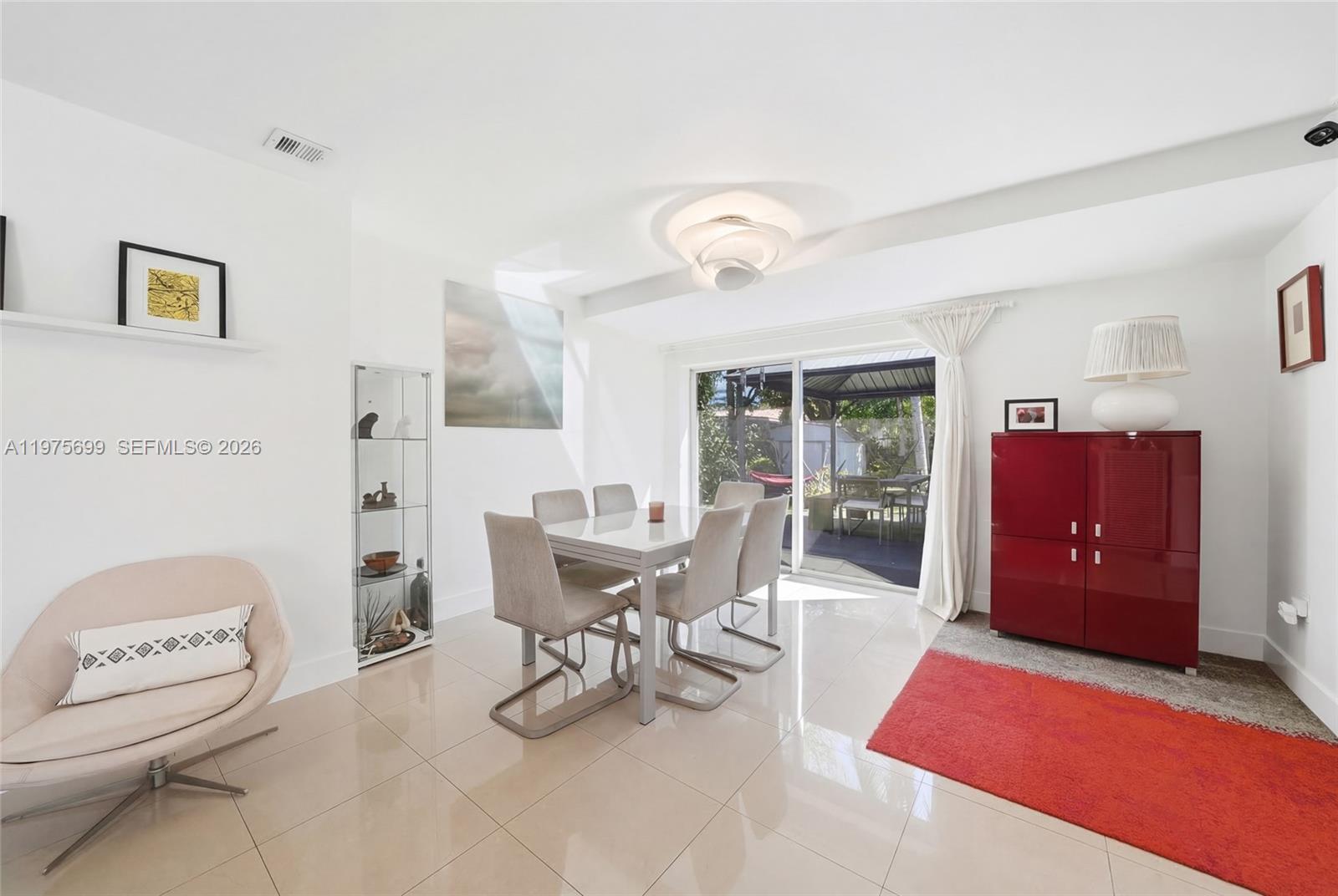 2190 SW 20th St Miami, FL 33145