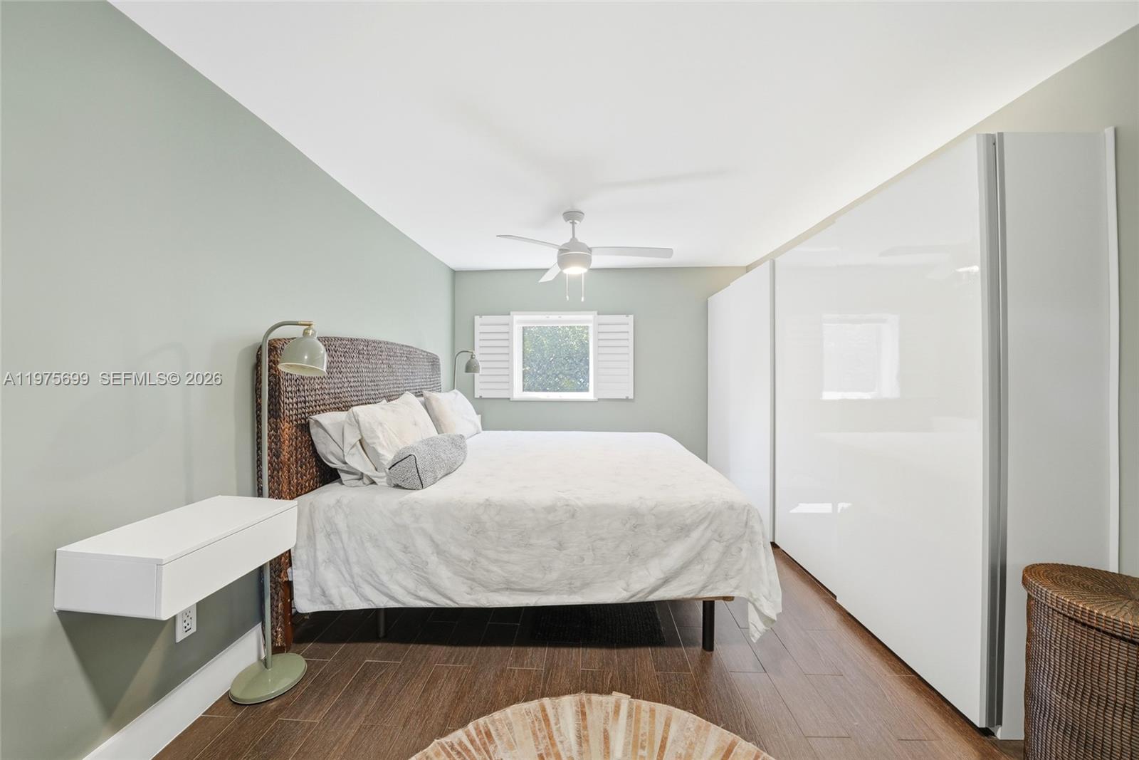 2190 SW 20th St Miami, FL 33145