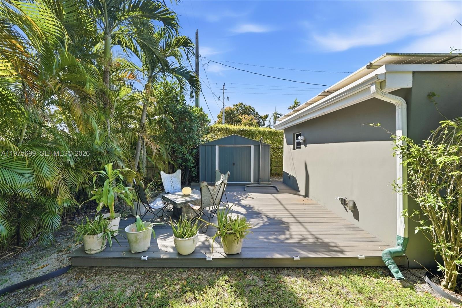 2190 SW 20th St Miami, FL 33145