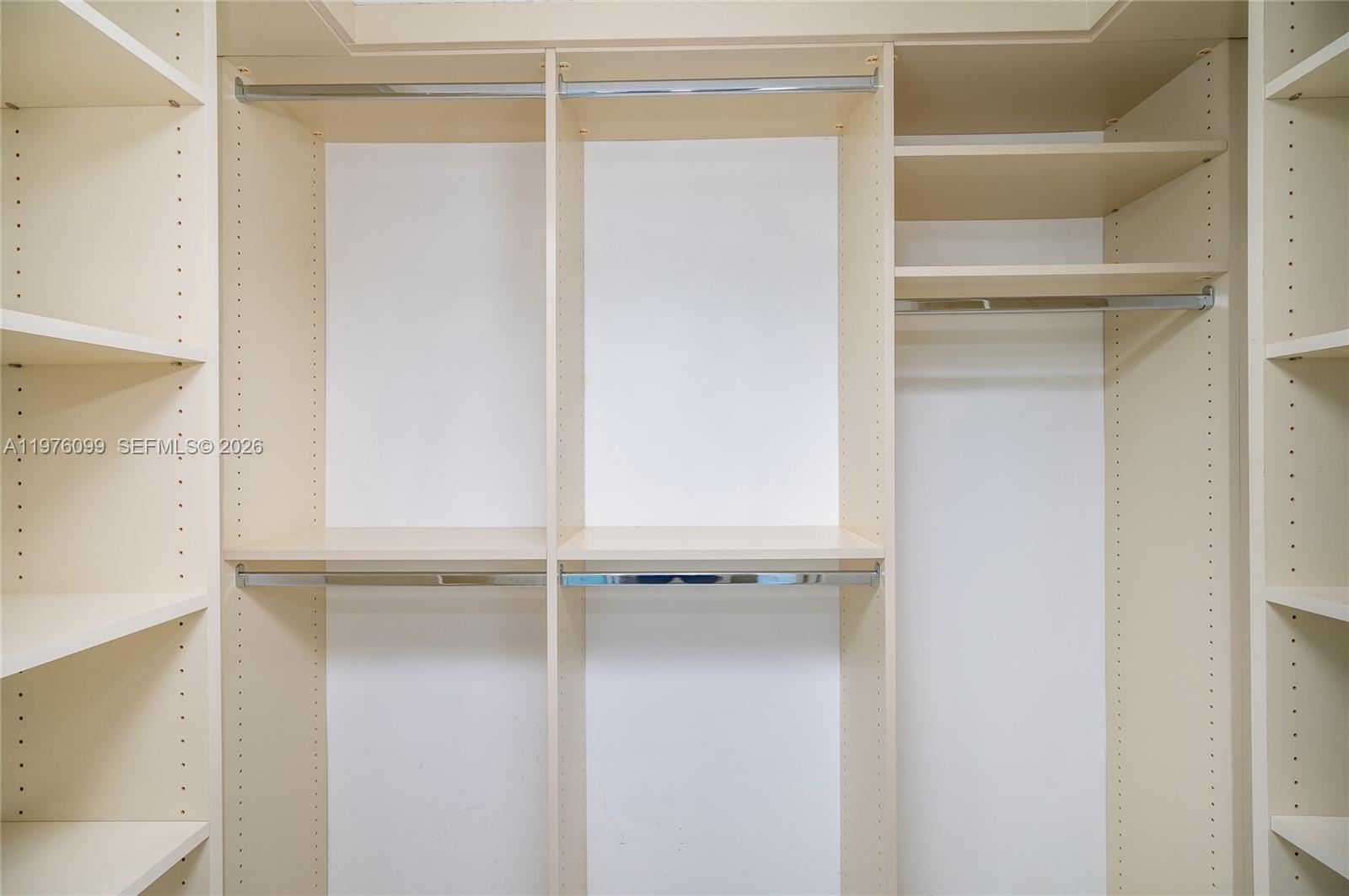 1800 N Bayshore Dr #2503 Miami, FL 33132