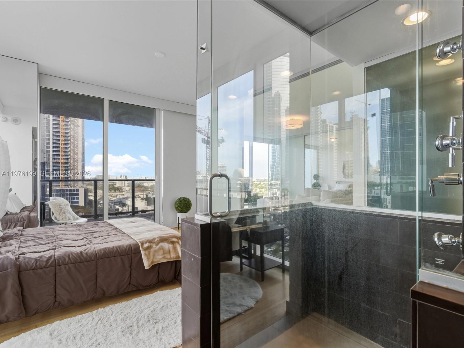 1040 Biscayne Blvd #1107 Miami, FL 33132