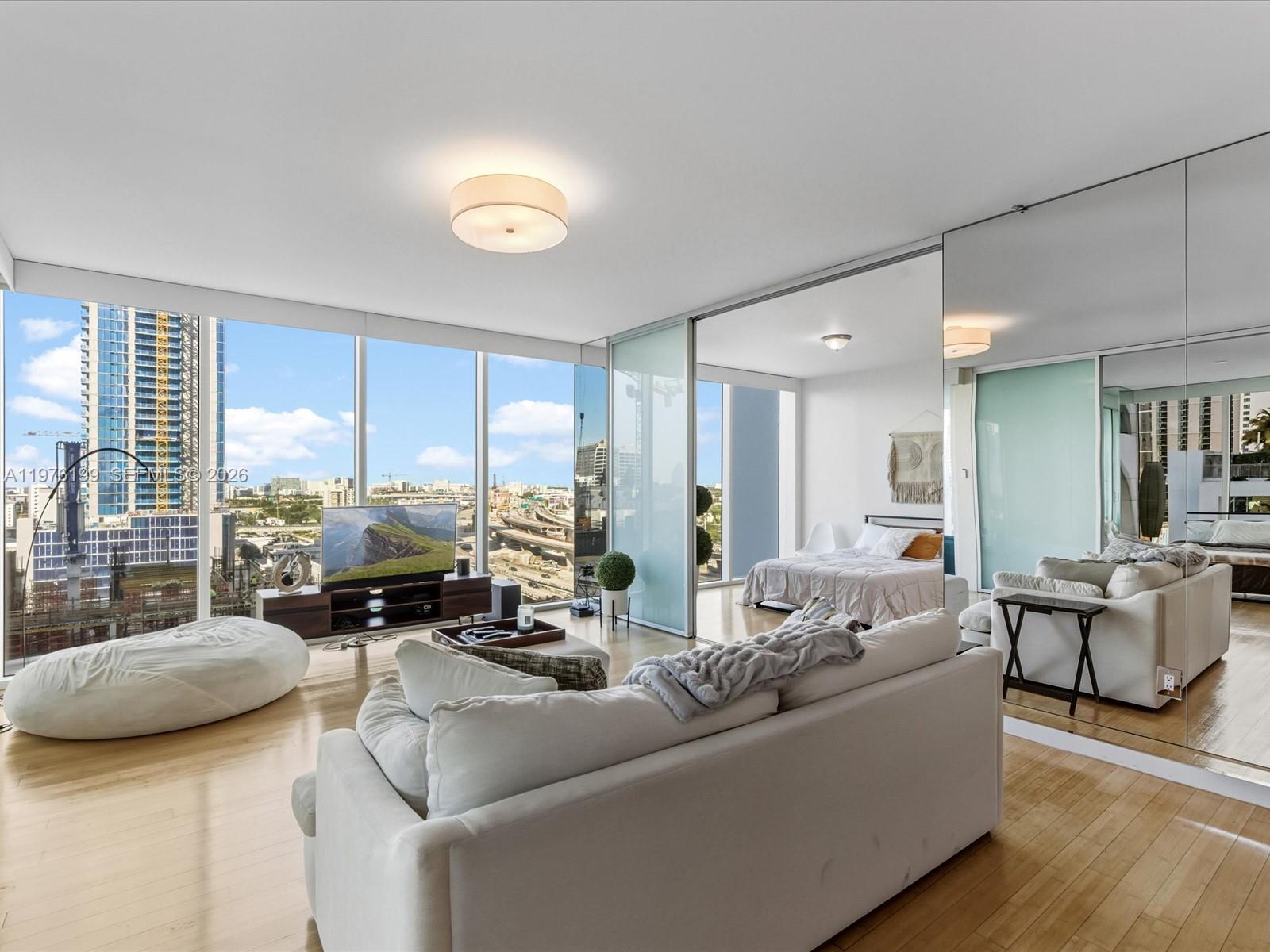 1040 Biscayne Blvd #1107 Miami, FL 33132