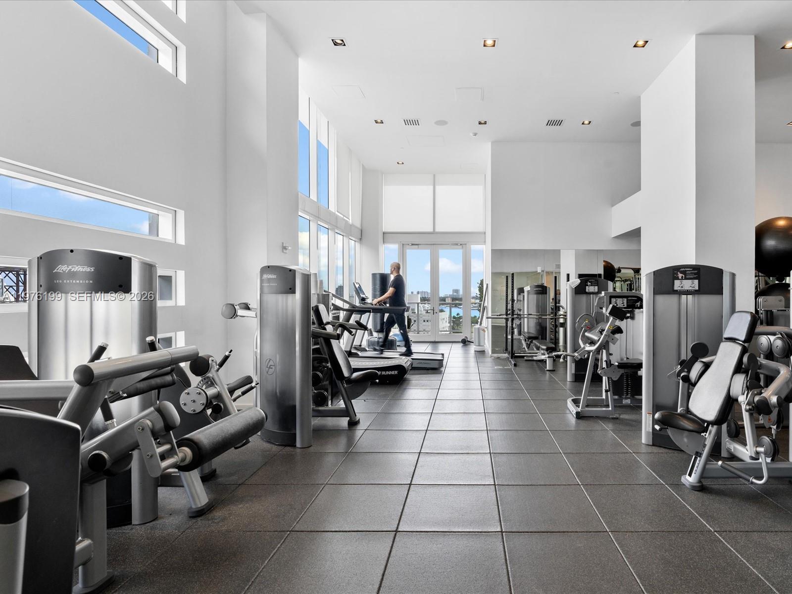 1040 Biscayne Blvd #1107 Miami, FL 33132