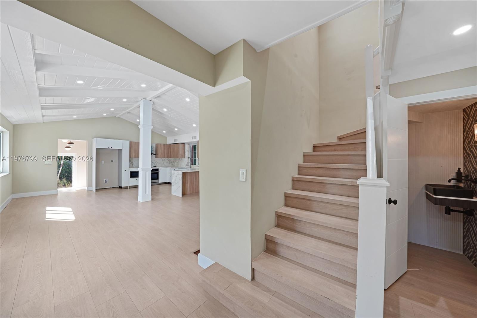 659 NE 73rd St Miami, FL 33138