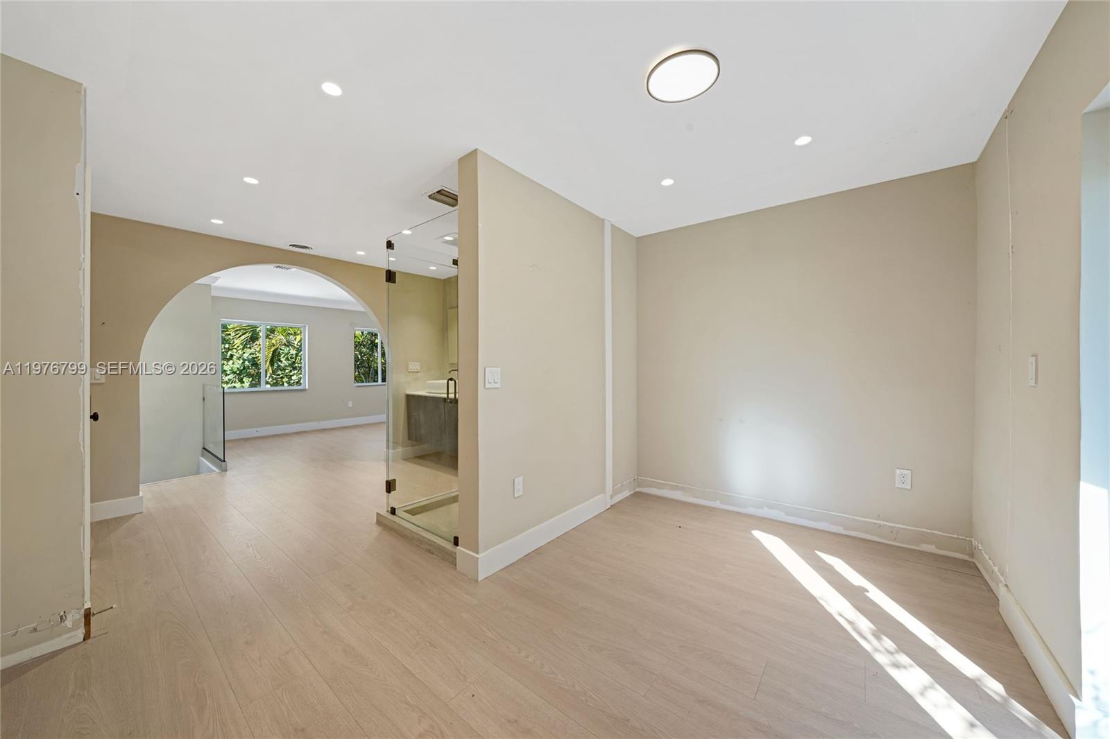 659 NE 73rd St Miami, FL 33138