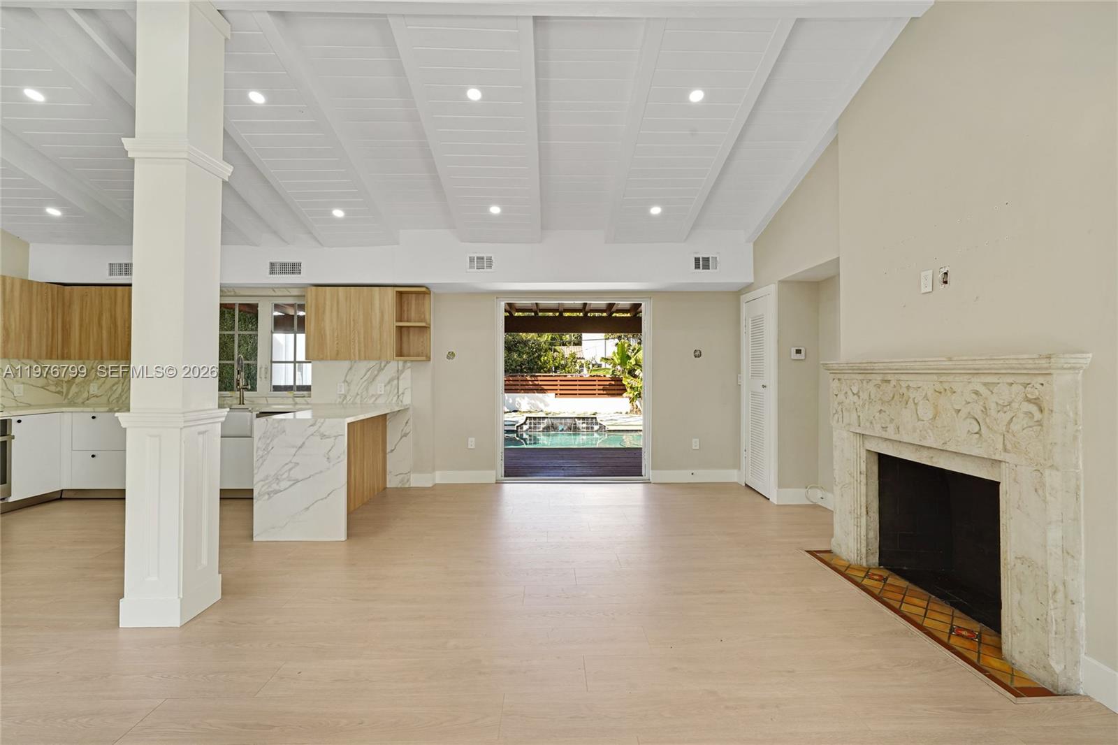 659 NE 73rd St Miami, FL 33138