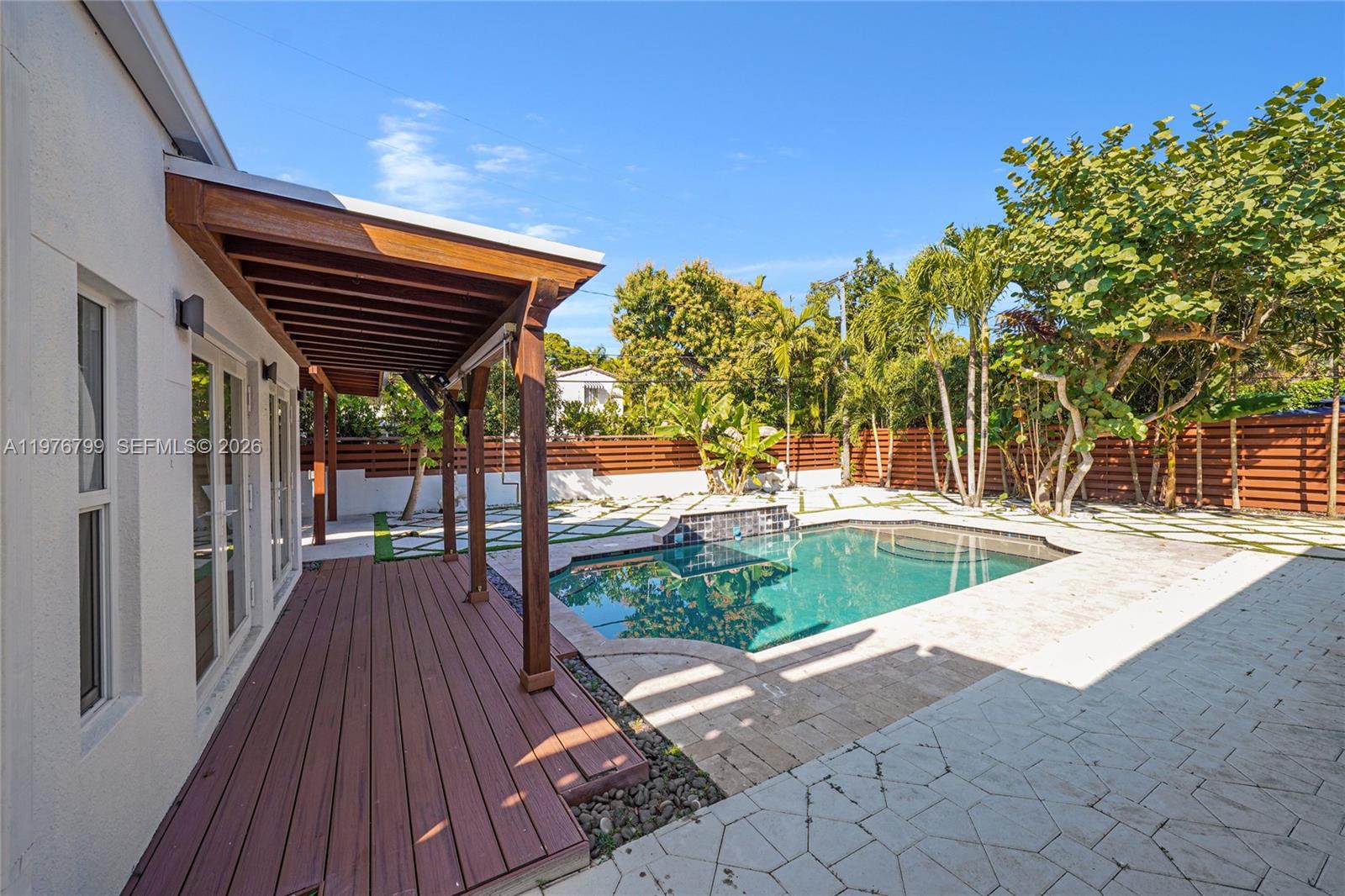 659 NE 73rd St Miami, FL 33138