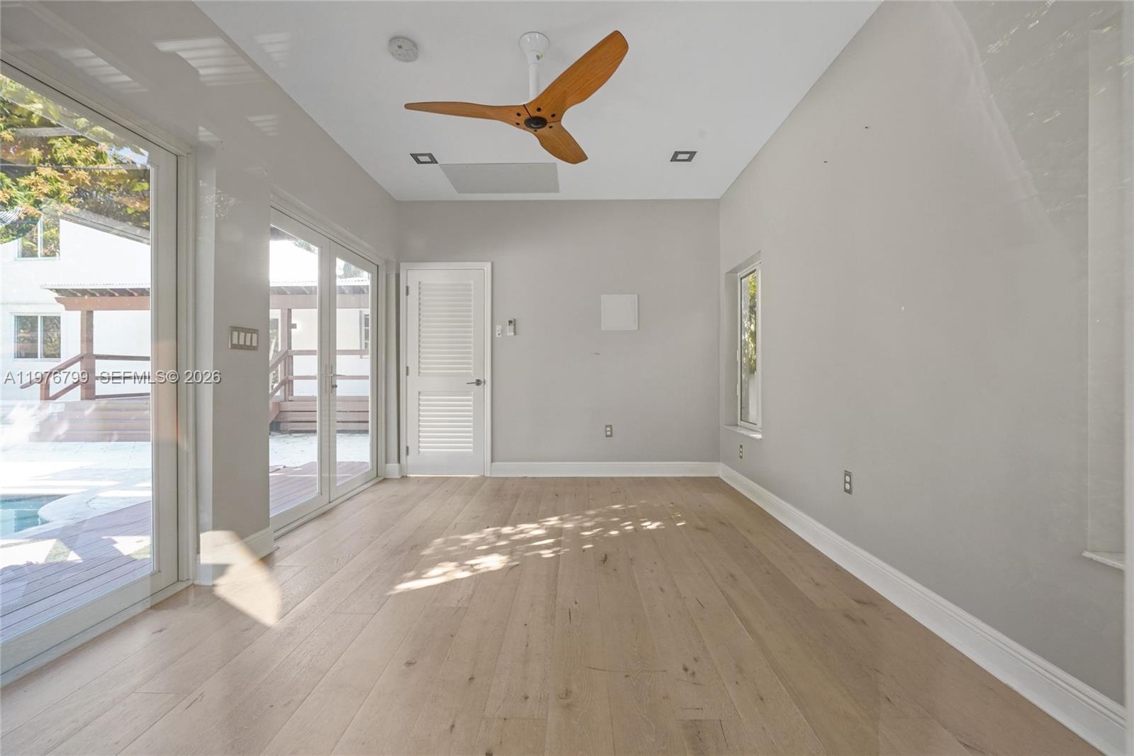 659 NE 73rd St Miami, FL 33138