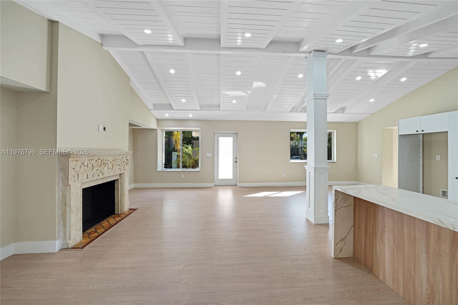 659 NE 73rd St Miami, FL 33138