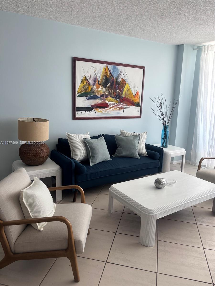 5601 Collins Ave #505 Miami Beach, FL 33140