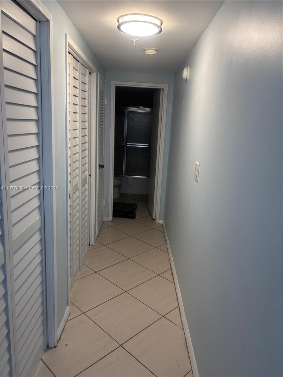 5601 Collins Ave #505 Miami Beach, FL 33140