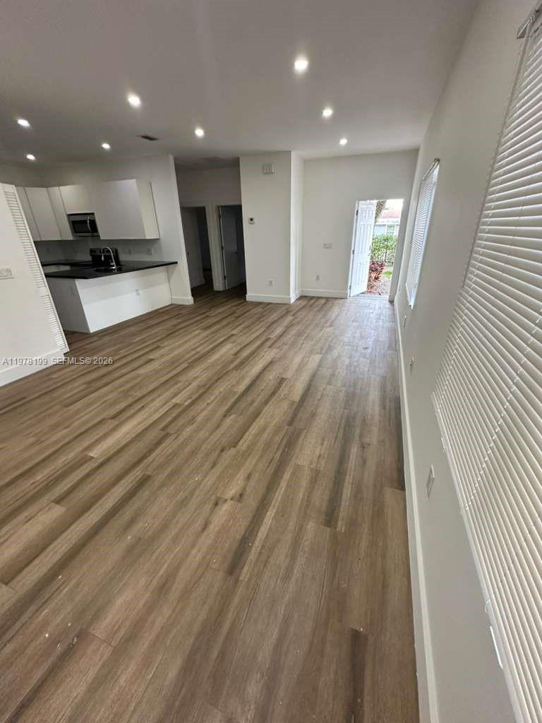 9999 NW 23rd Ave #9999 Miami, FL 33147