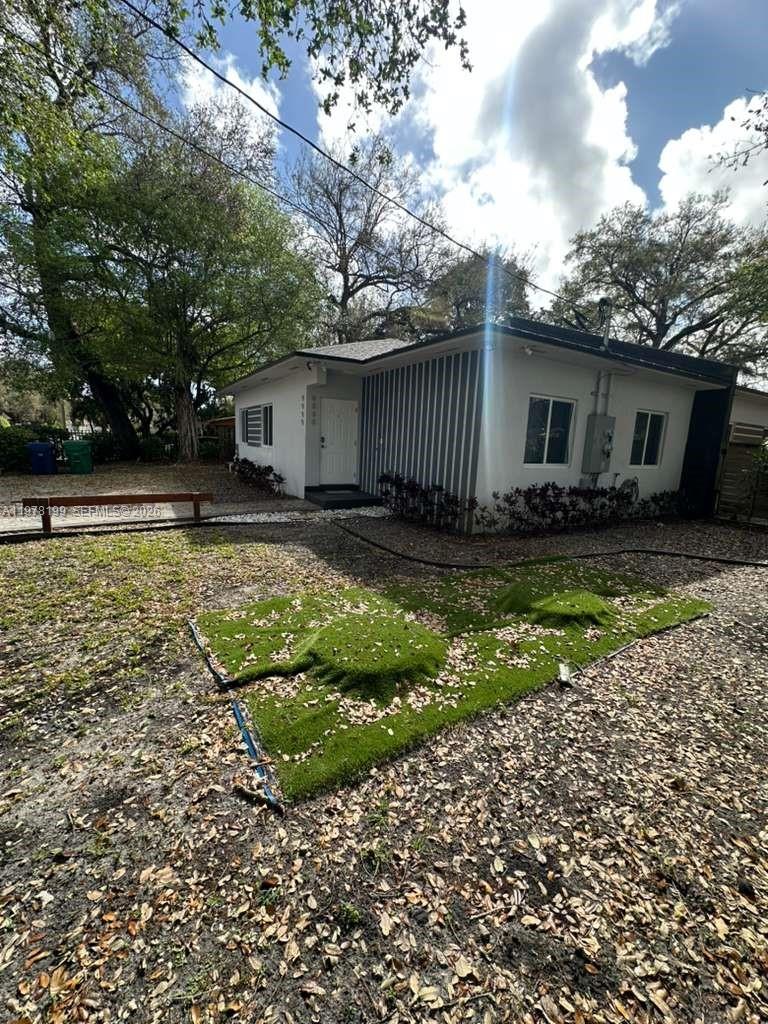 9999 NW 23rd Ave #9999 Miami, FL 33147