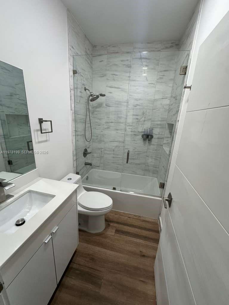 9999 NW 23rd Ave #9999 Miami, FL 33147