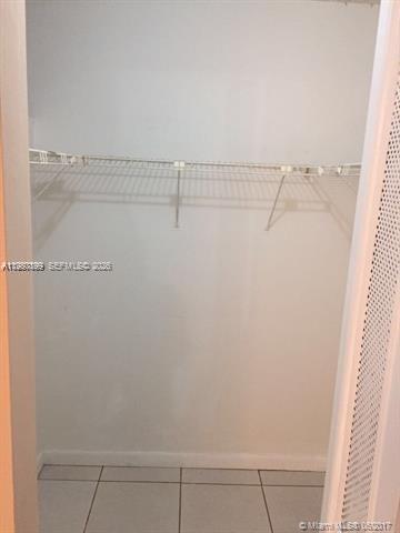 17890 W Dixie Hwy #106 North Miami Beach, FL 33160