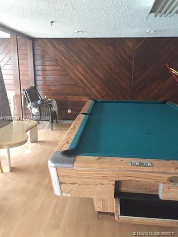 17890 W Dixie Hwy #106 North Miami Beach, FL 33160