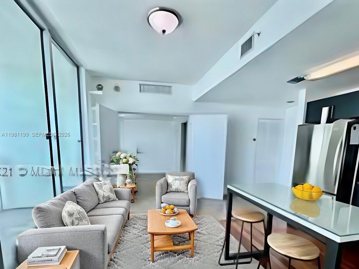 300 S Biscayne Blvd #2703