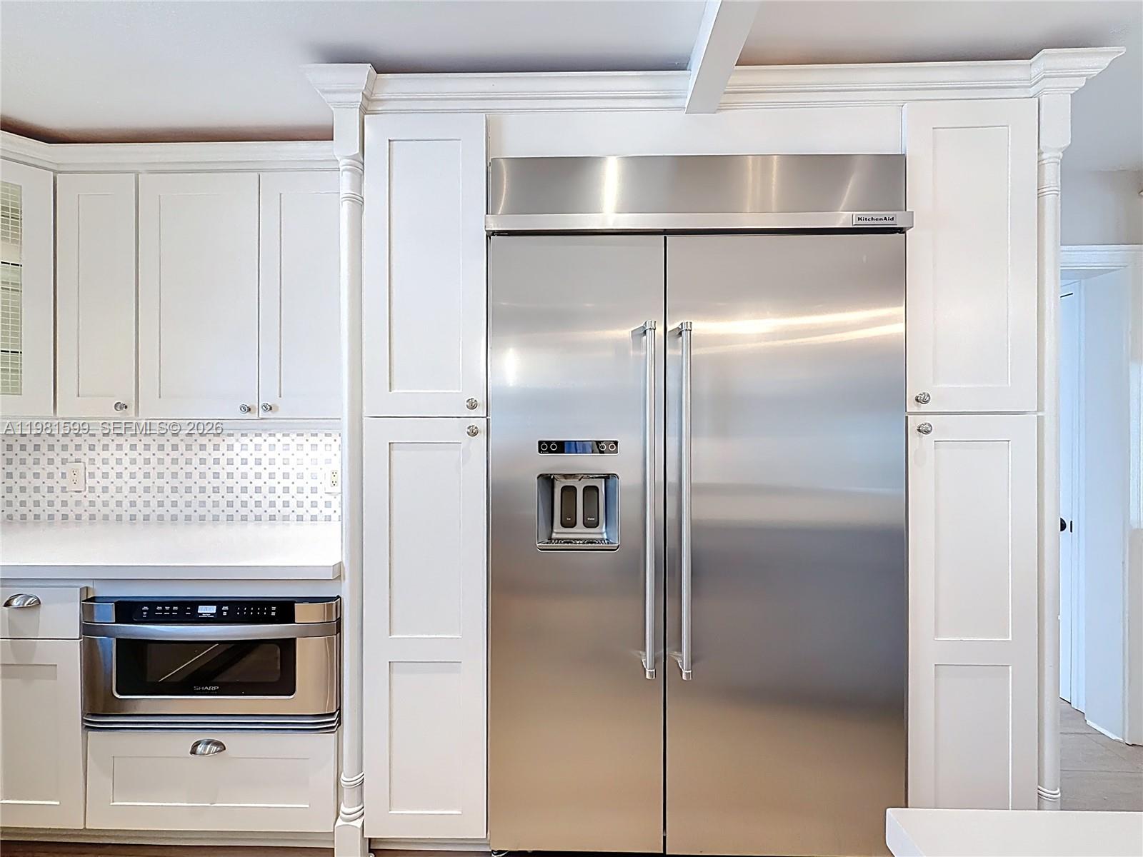 2533 NE 21st Ter Lighthouse Point, FL 33064