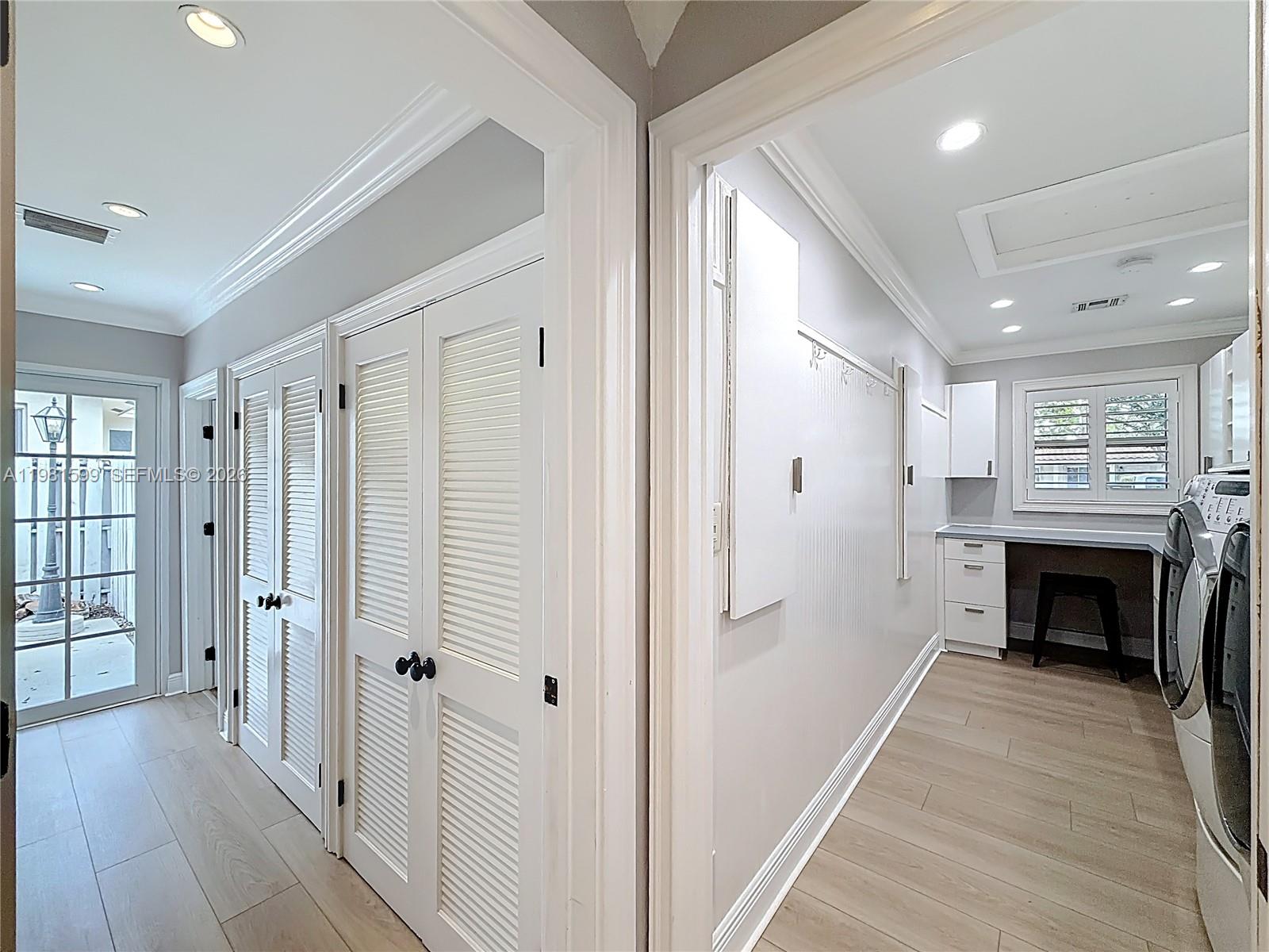 2533 NE 21st Ter Lighthouse Point, FL 33064