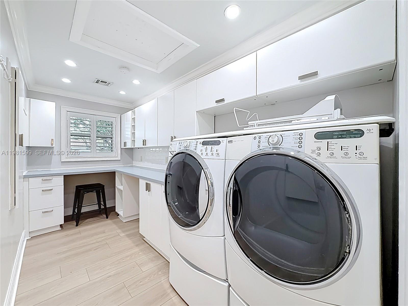 2533 NE 21st Ter Lighthouse Point, FL 33064