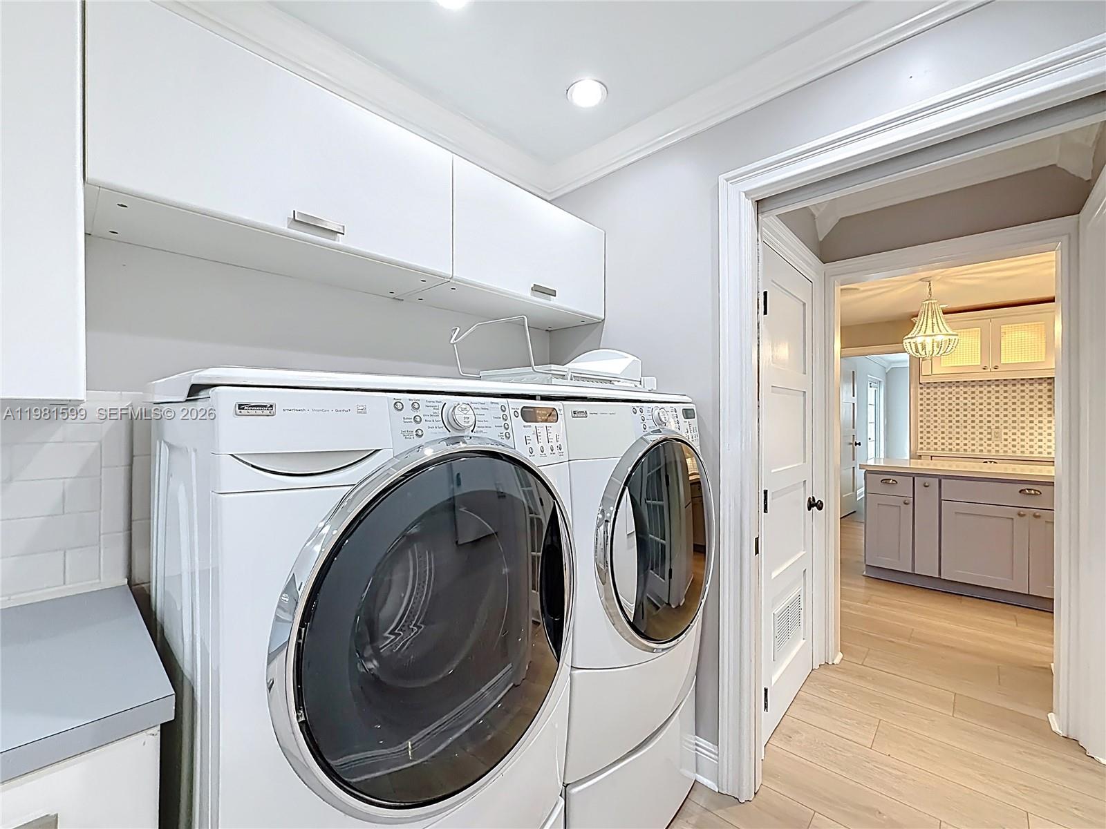 2533 NE 21st Ter Lighthouse Point, FL 33064