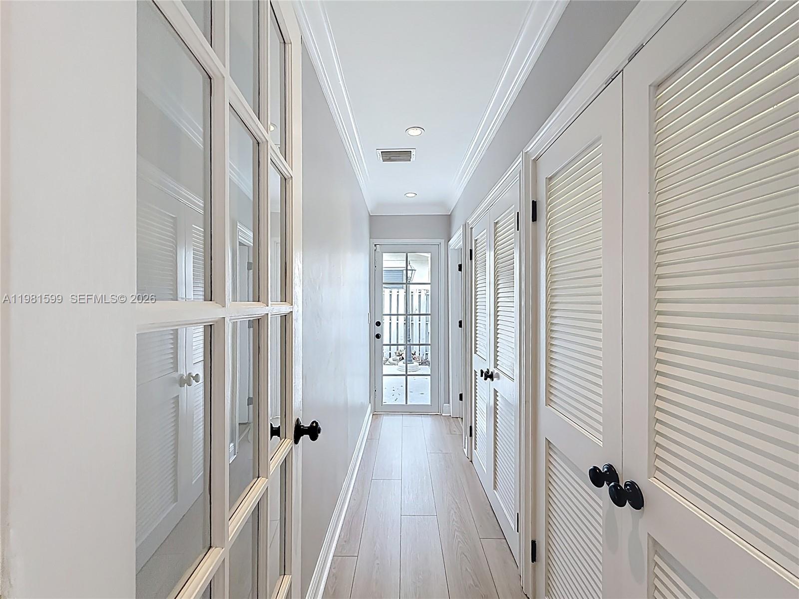 2533 NE 21st Ter Lighthouse Point, FL 33064