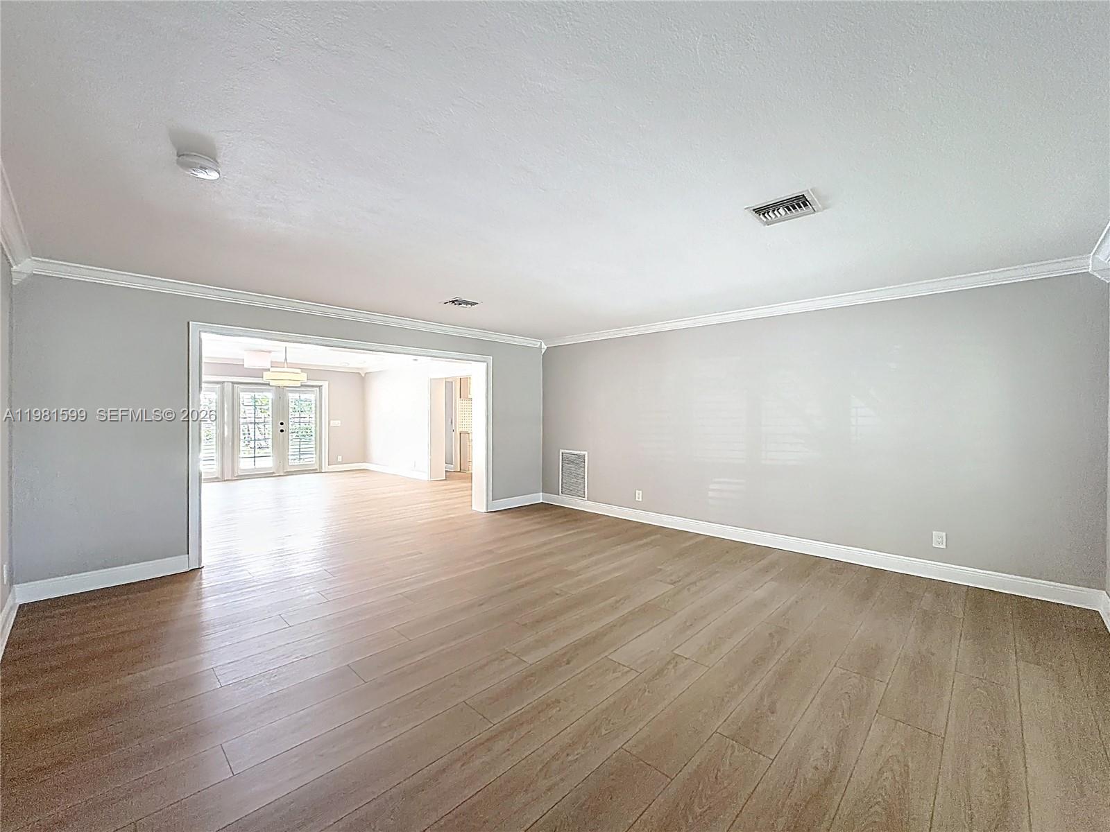 2533 NE 21st Ter Lighthouse Point, FL 33064