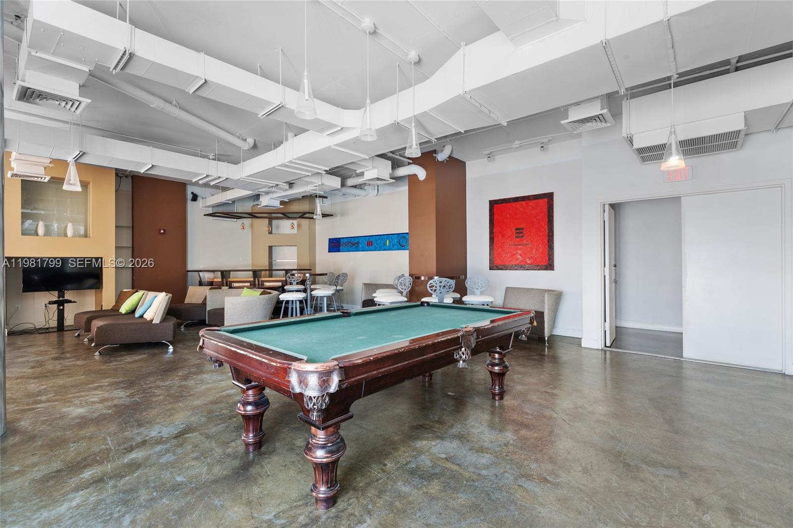 10 SW South Riv Dr #1512 Miami, FL 33130