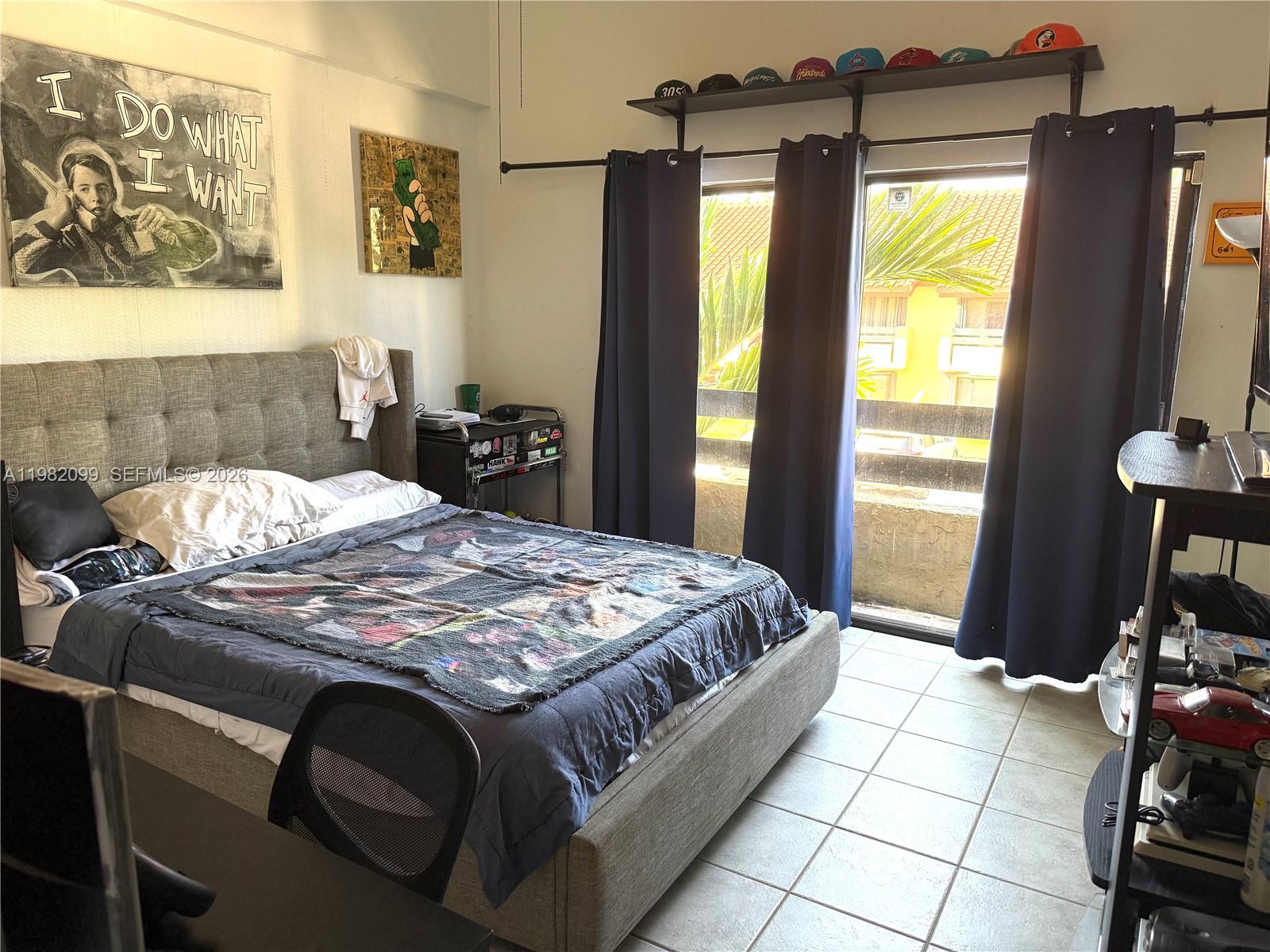 10073 SW 77th Ct Miami, FL 33156