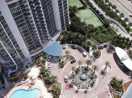 image Trump Royale23