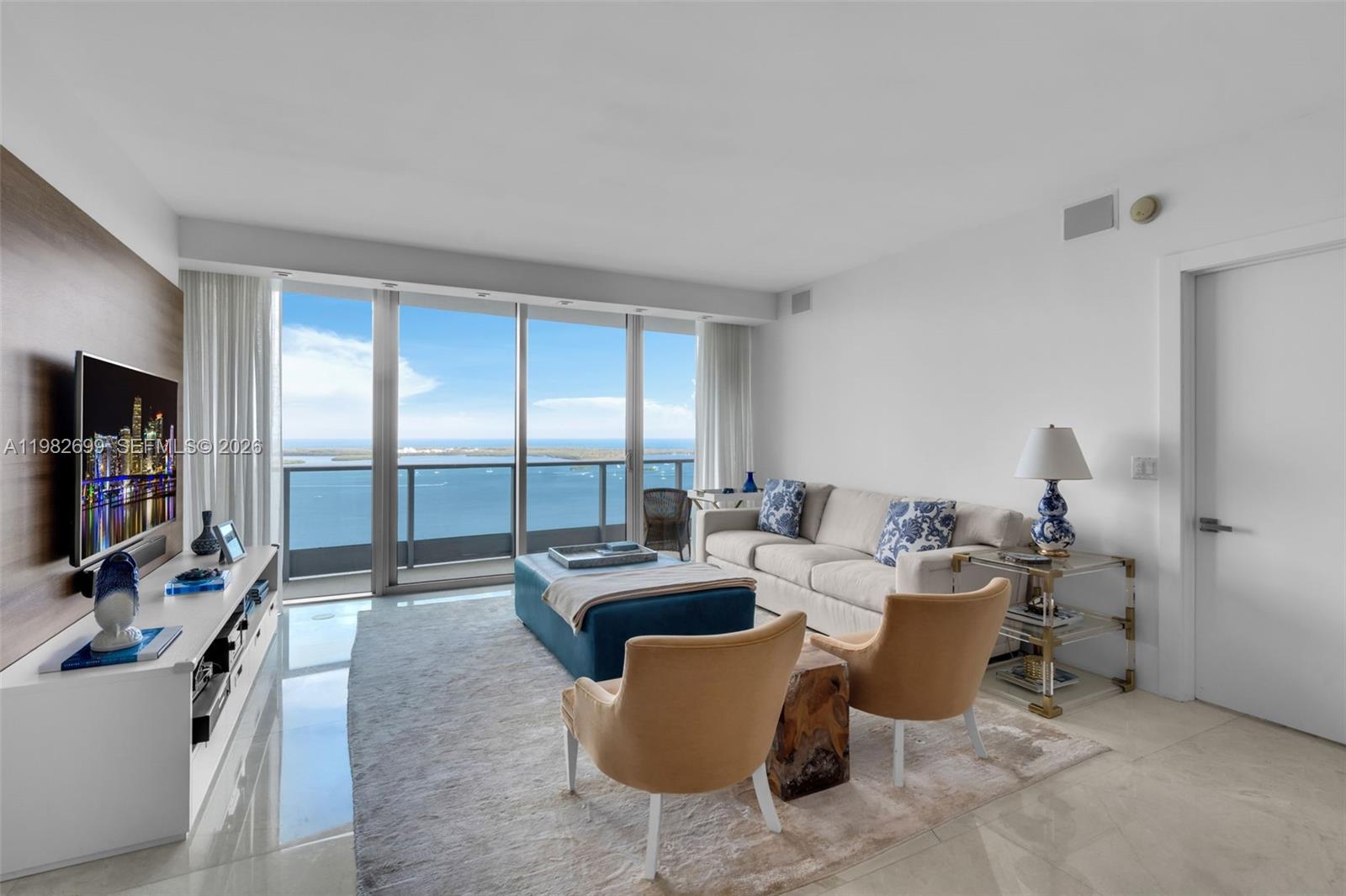 1331 Brickell Bay Dr #3703 Miami, FL 33131