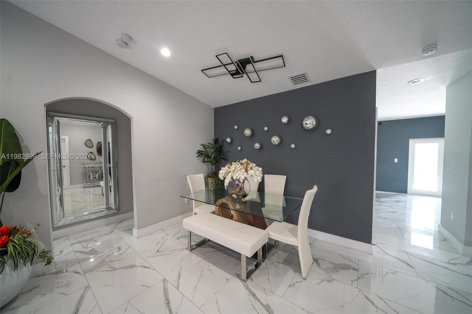 16334 SW 57th St Miami, FL 33193