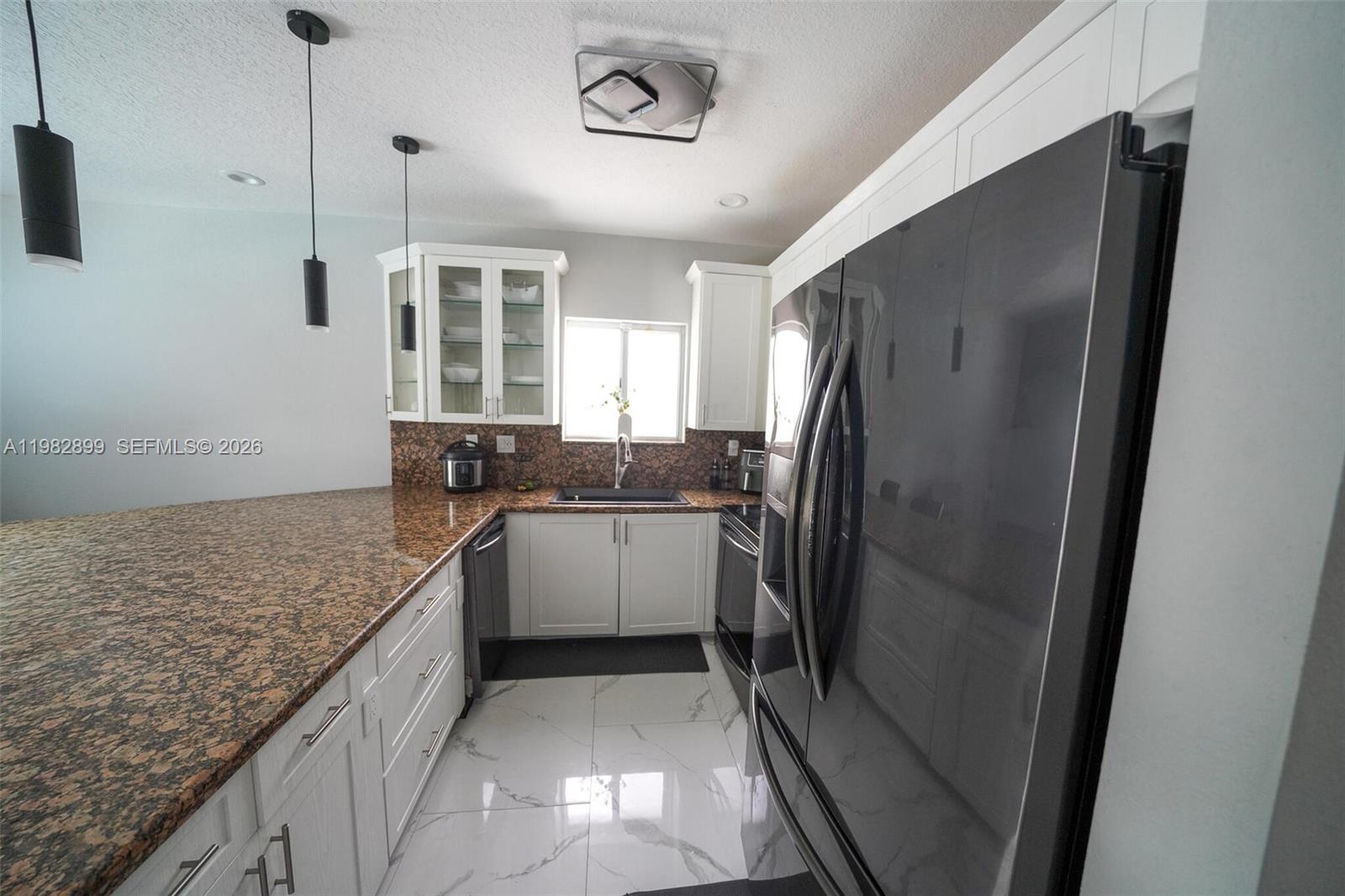 16334 SW 57th St Miami, FL 33193