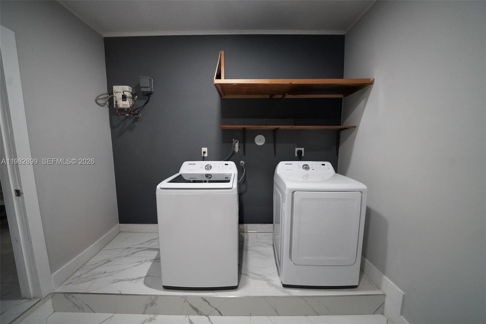 16334 SW 57th St Miami, FL 33193