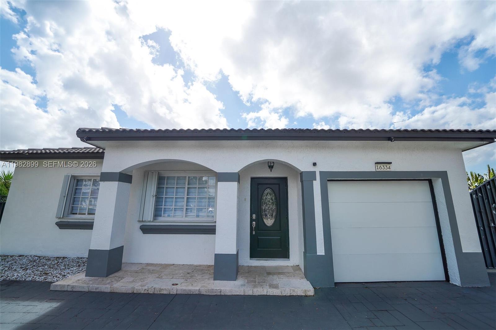 16334 SW 57th St Miami, FL 33193