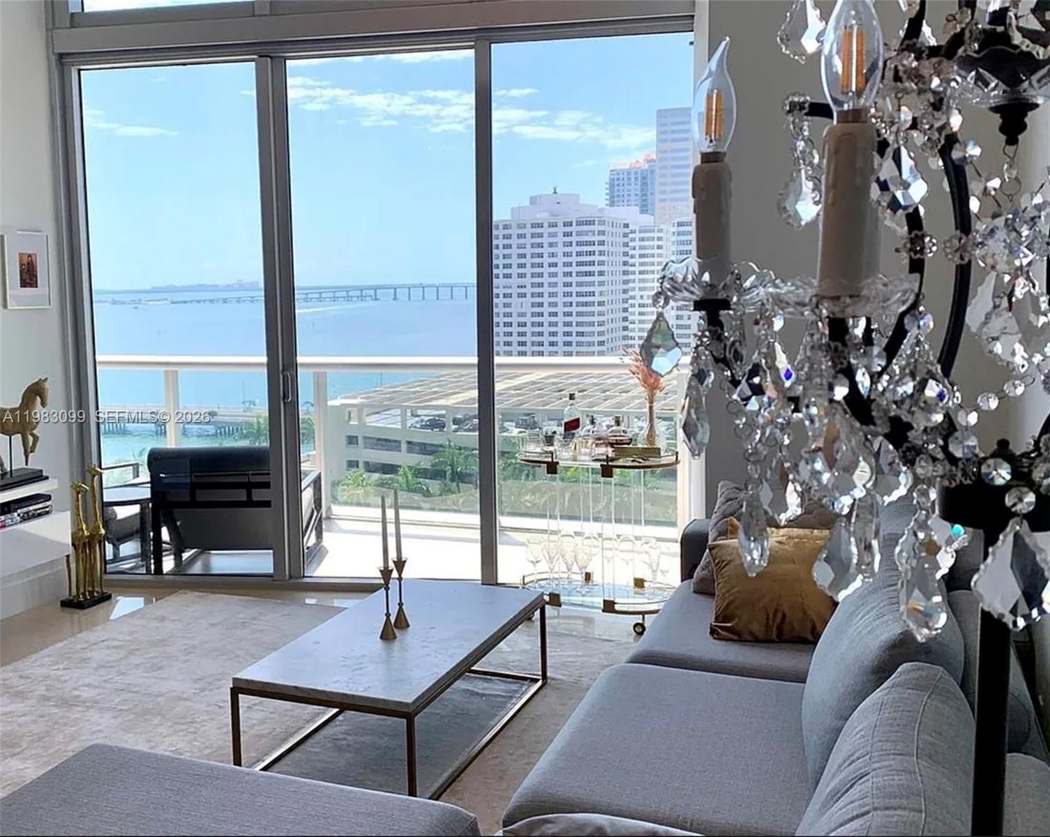 image Icon Brickell II2