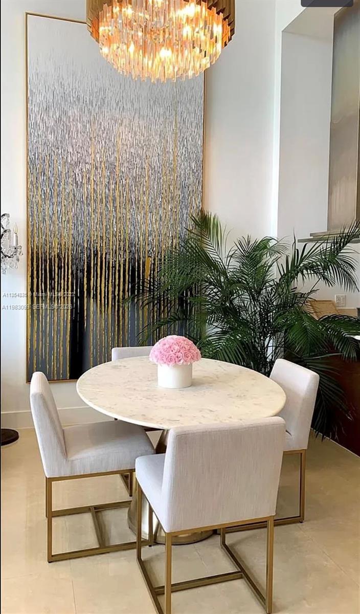 image Icon Brickell II6