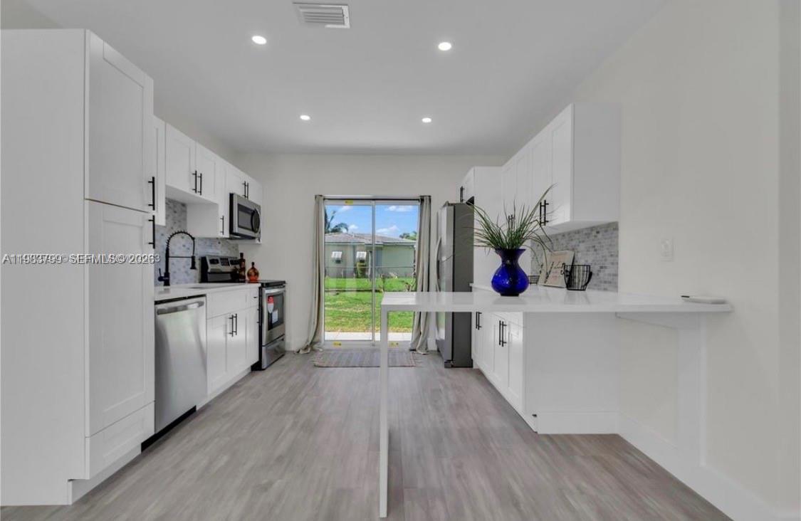 14580 Harrison St Miami, FL 33176