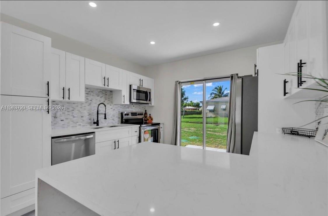 14580 Harrison St Miami, FL 33176