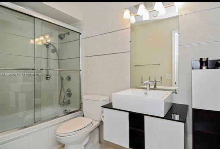 2991 Lakewood Ln #329 Hollywood, FL 33021