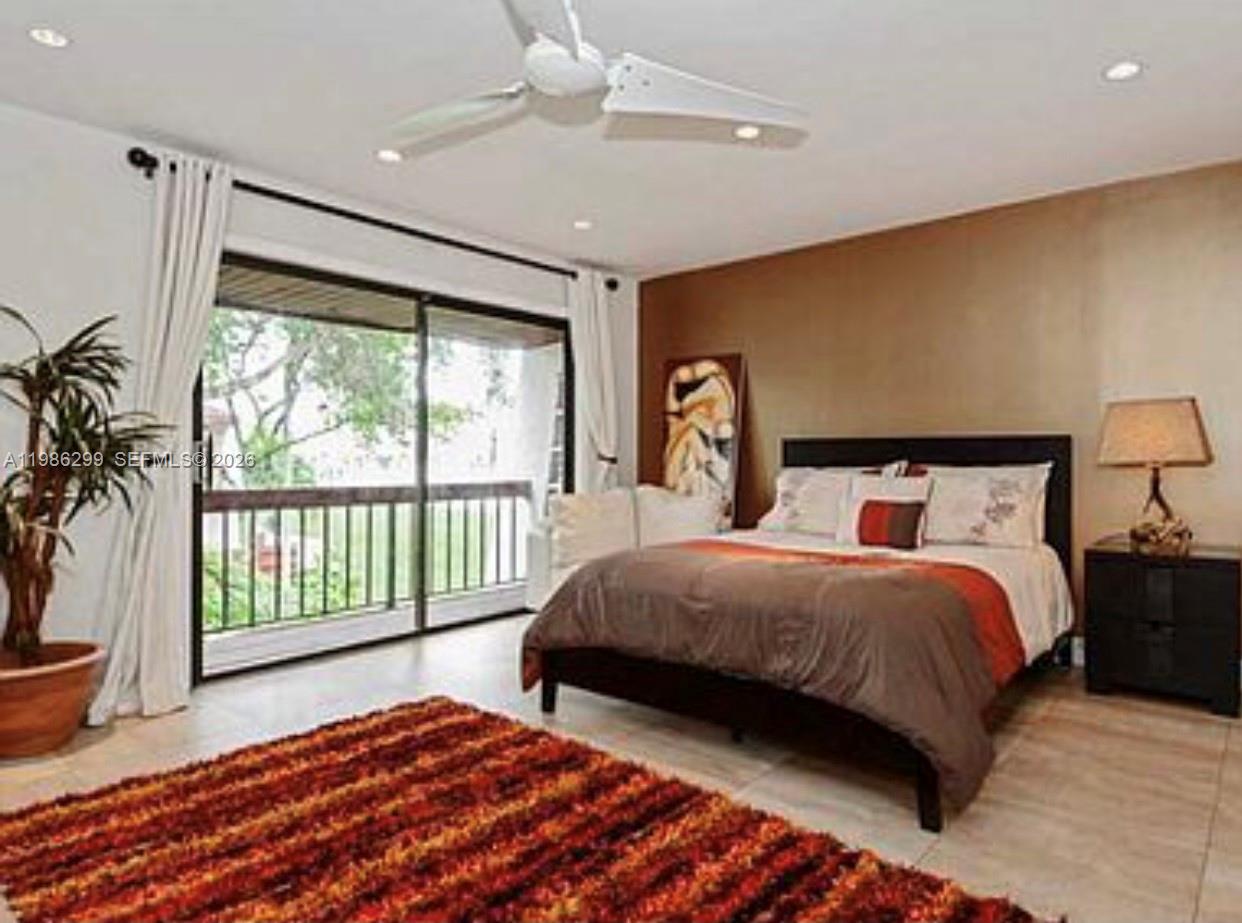 2991 Lakewood Ln #329 Hollywood, FL 33021